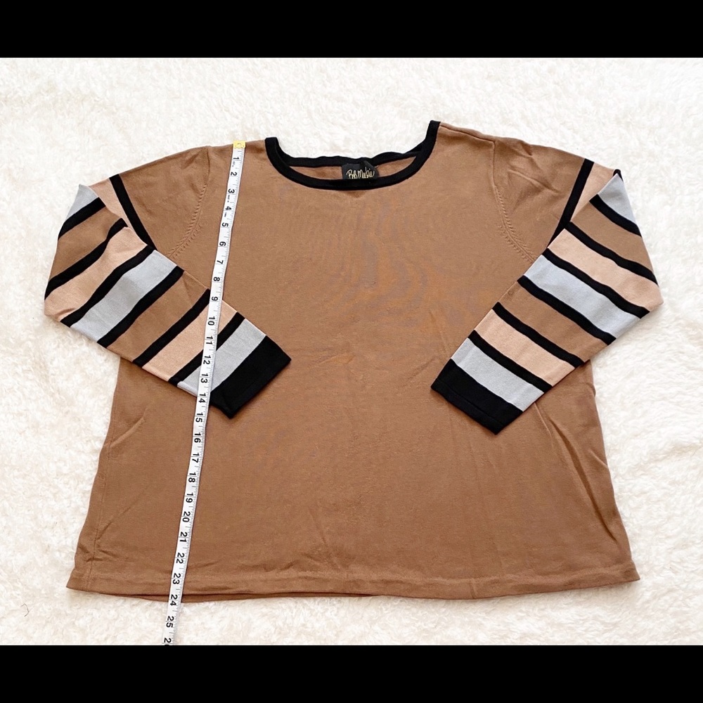 Bob Mackie Brown Sweater No tag see photos
